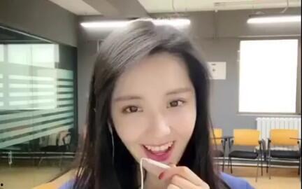 娱乐吃瓜姐王艺瑾是谁扮演的 第1张 娱乐吃瓜姐王艺瑾是谁扮演的 第1张